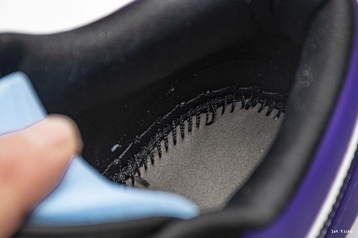 Low Jordan  1 553558-125 Purple  Court 1130